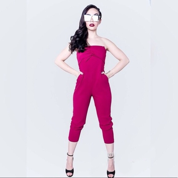 Pink romper size Small - Picture 2 of 2